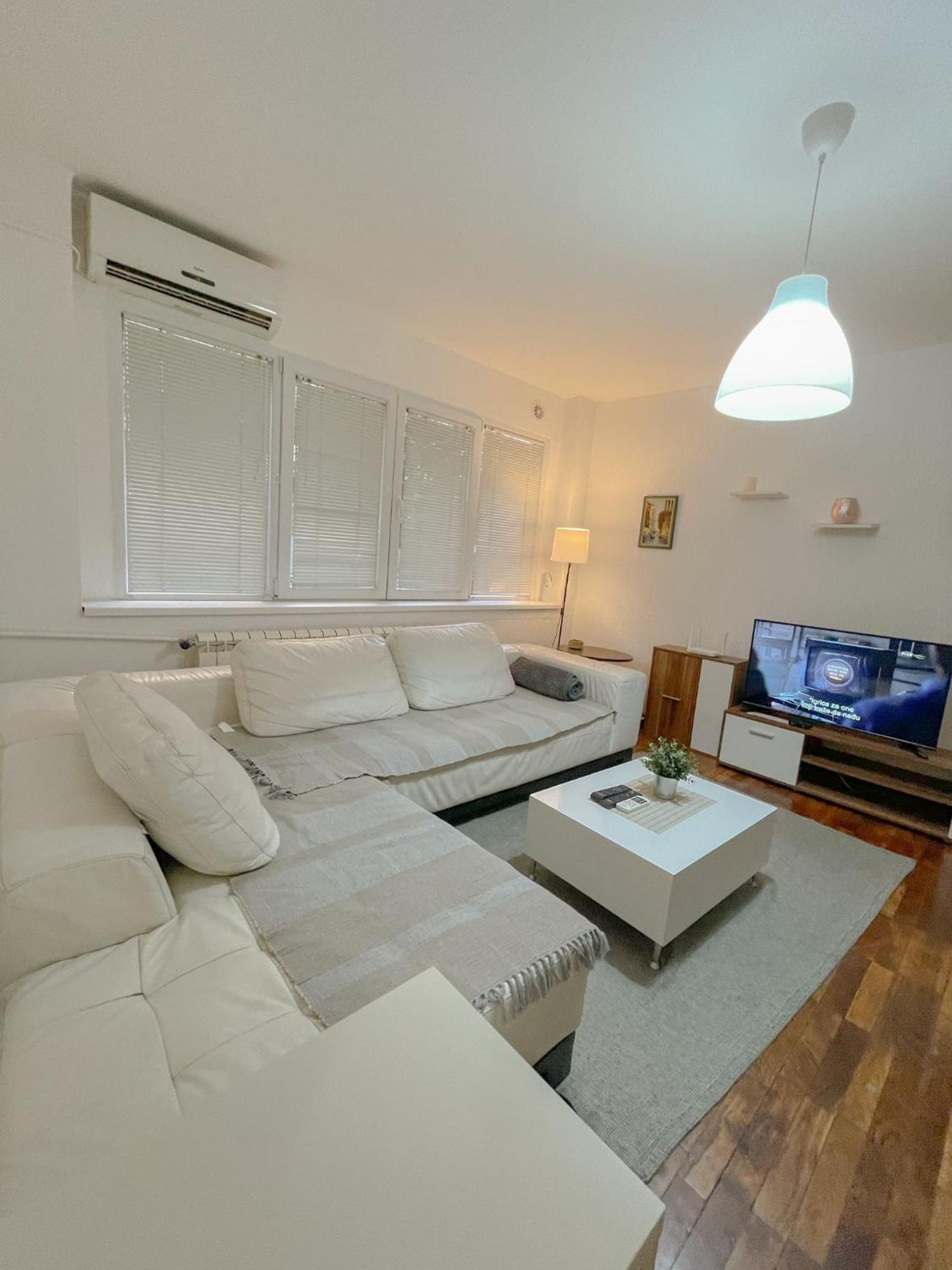 Slavija Mcd Apartment Belgrade